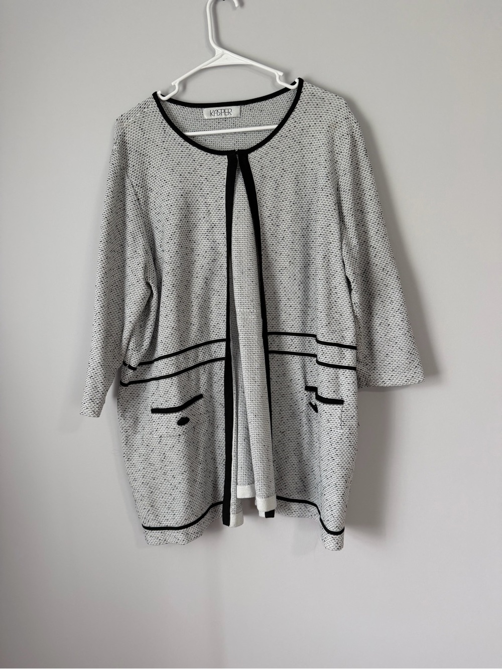 Kasper Black-Trim gray Open Front Knit Cardigan